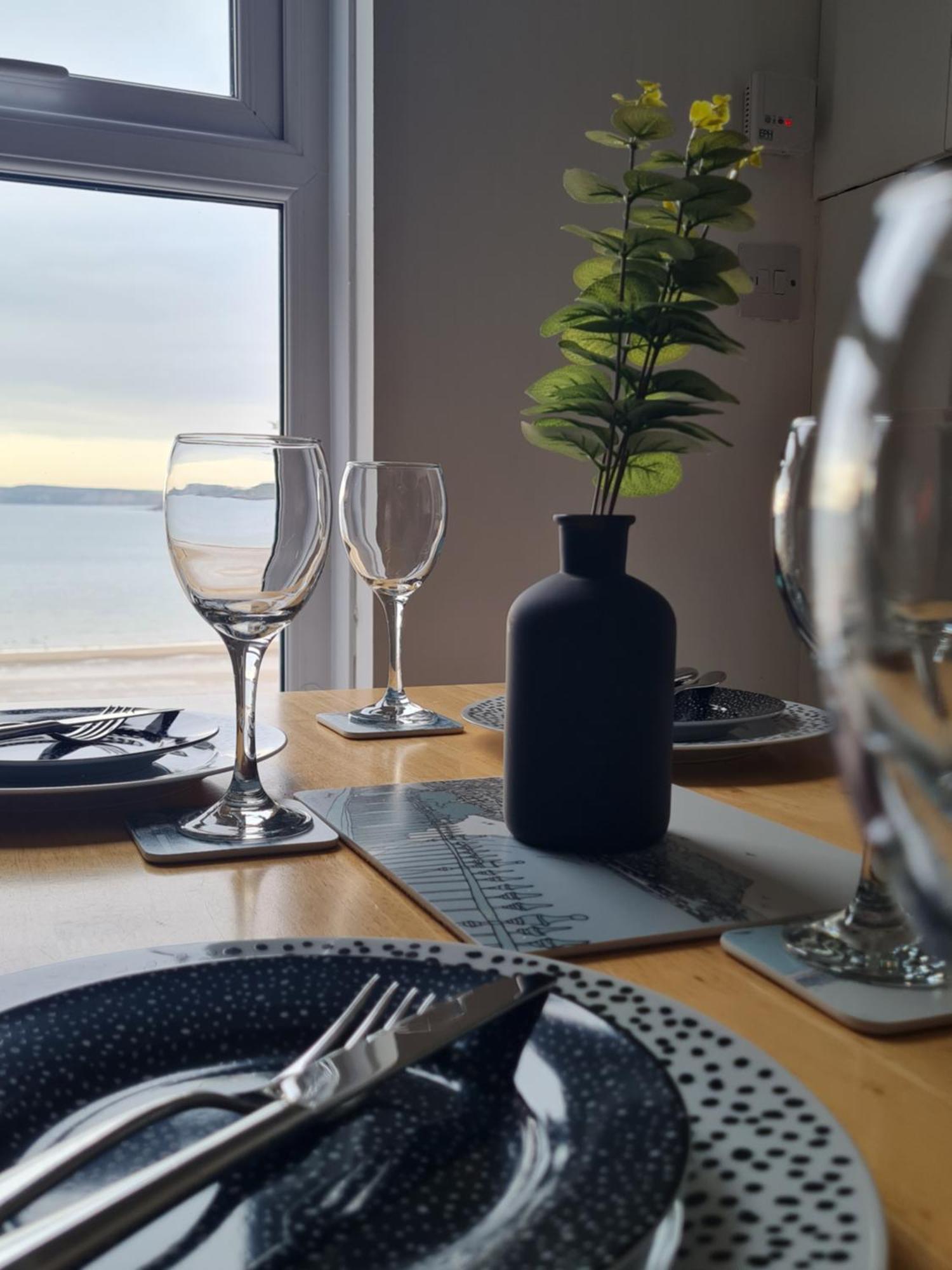 Yorkshire Rose - 2 Bed Apartment Sleeps 6 斯卡伯勒 外观 照片
